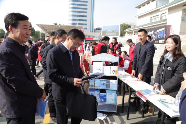 1761811550738037.jpg 333.jpg